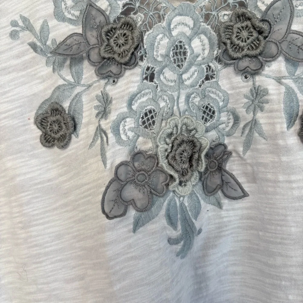 Anthro C Keer Blue Grey Cotton Embroidered Floral Sleeveless Blouse Small - Picture 7 of 8